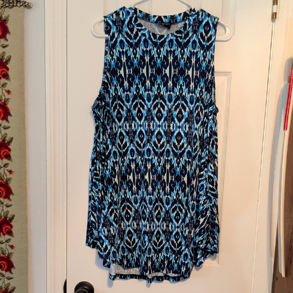 Lane Bryant Blue & Black Ikat Print Tank